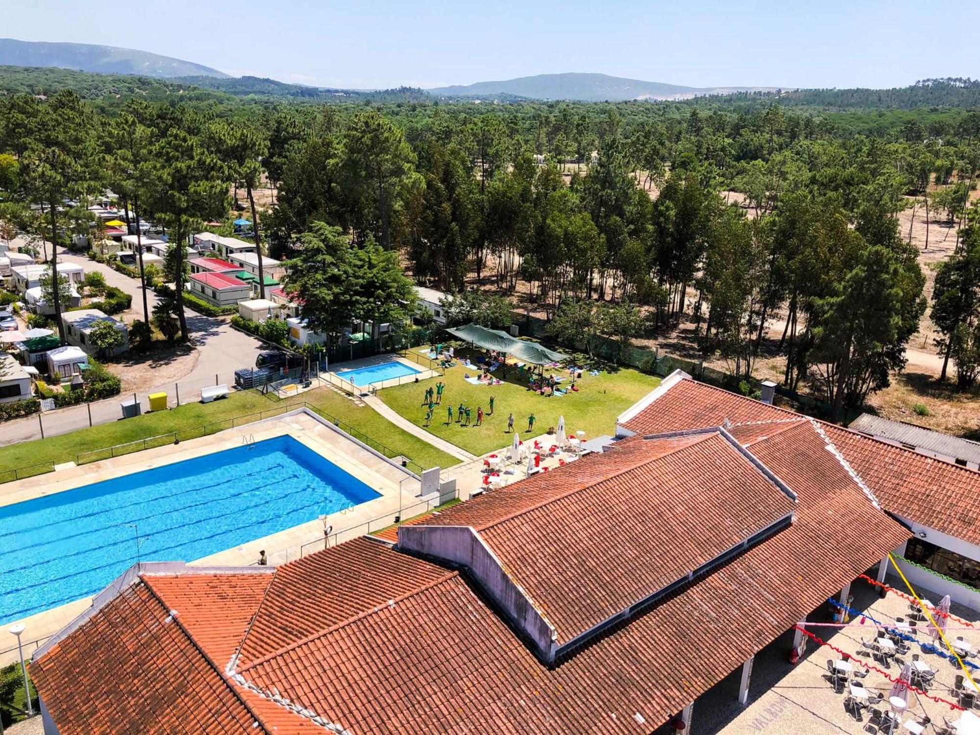 Kampaoh Sesimbra Hotel Bagian luar foto